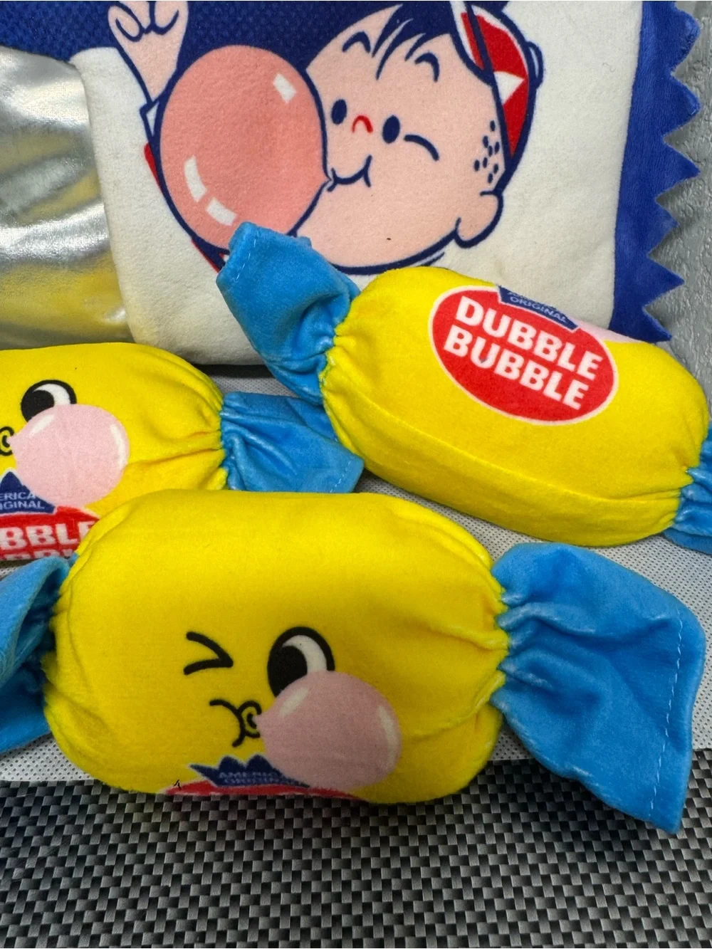 NWT Mini Plushie - Dubble Bubble 14
